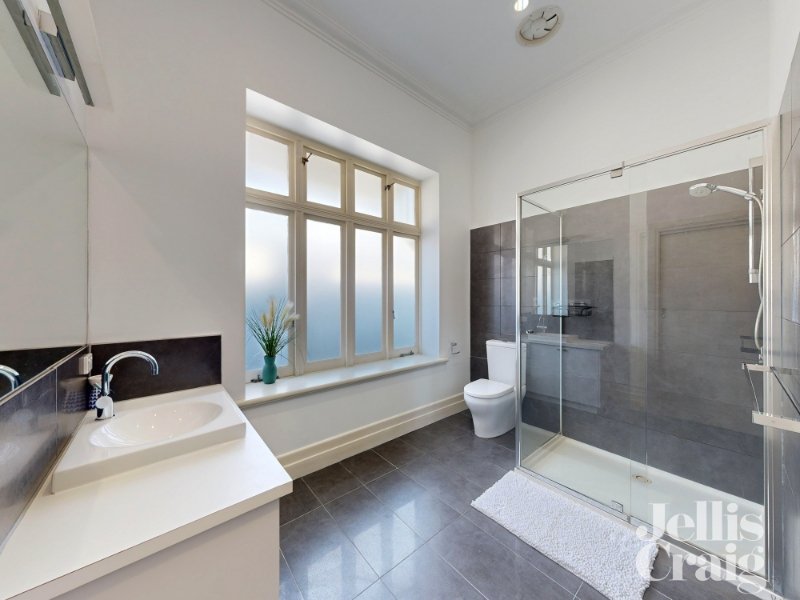 107 Glass Street, Essendon image 13