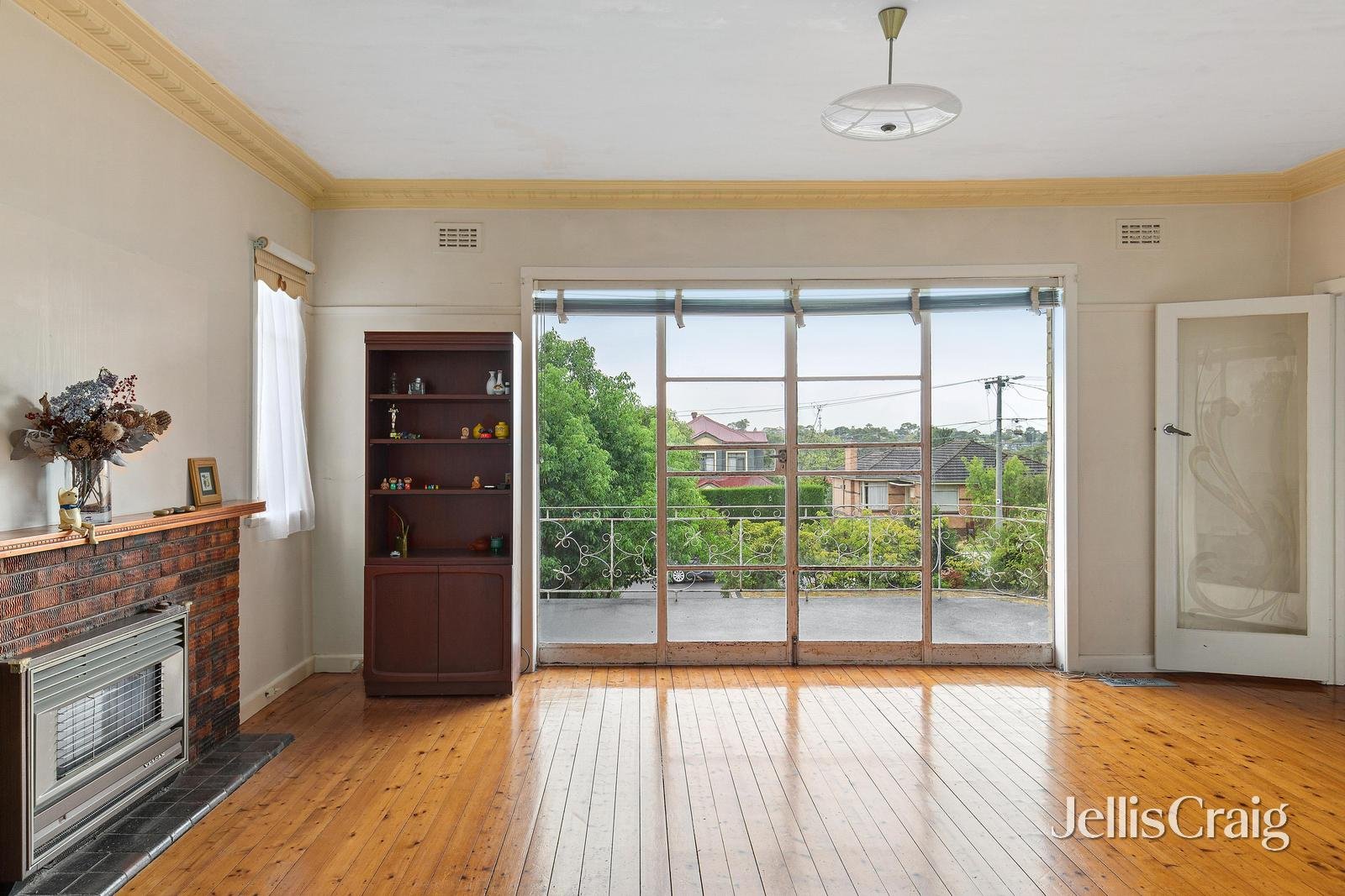 107 Grandview Grove, Rosanna image 3