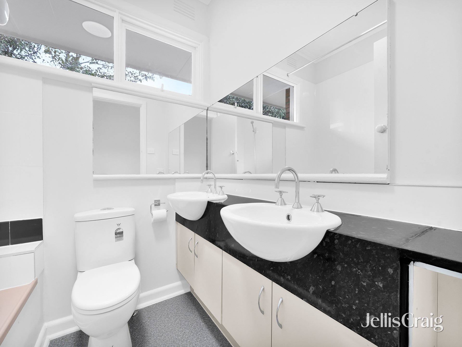 107 High Street, Doncaster image 2