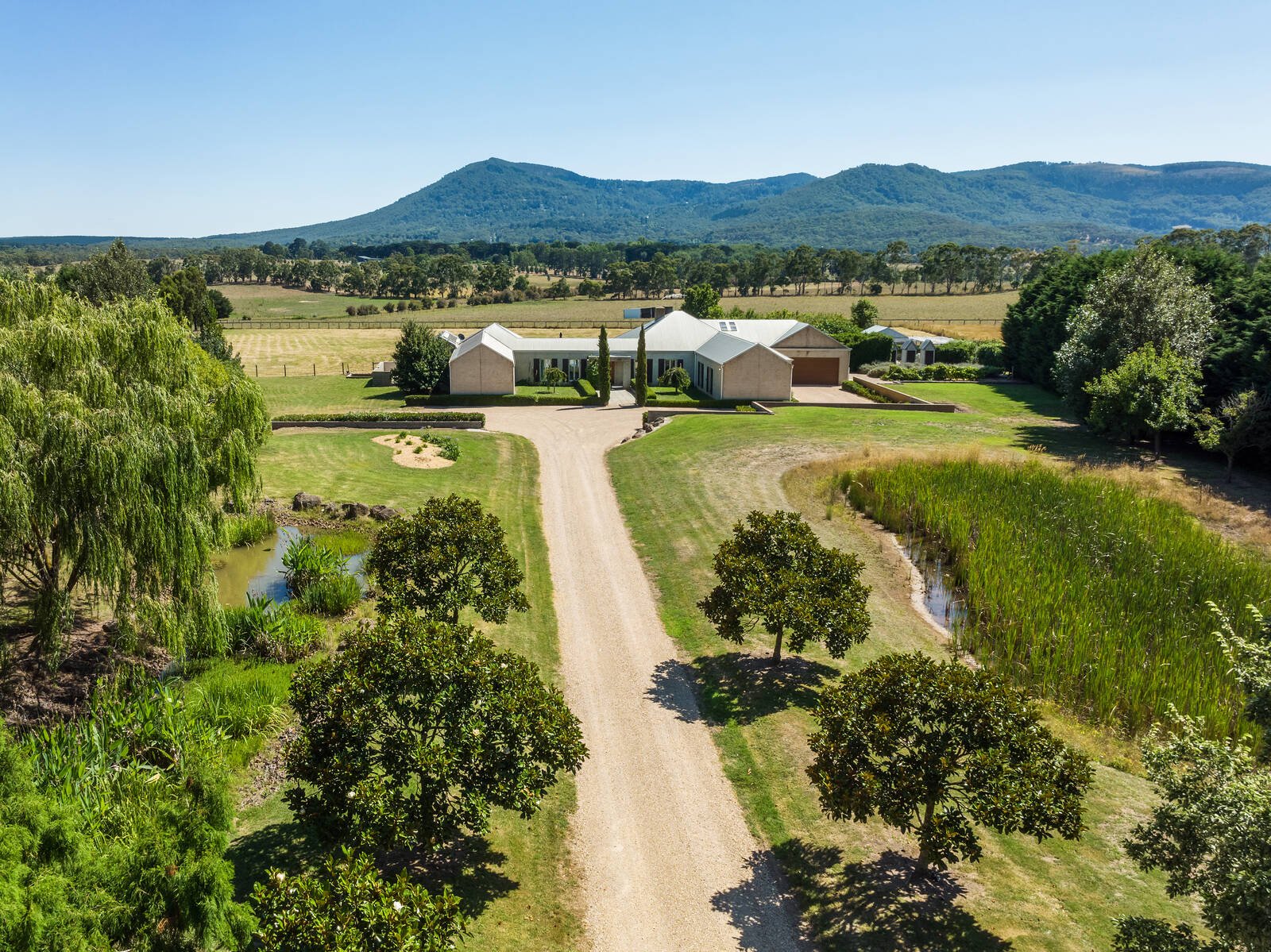 Property Gallery Thumbnail 2