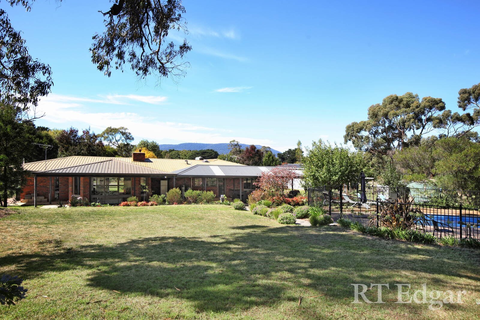 Property Gallery - Main Image