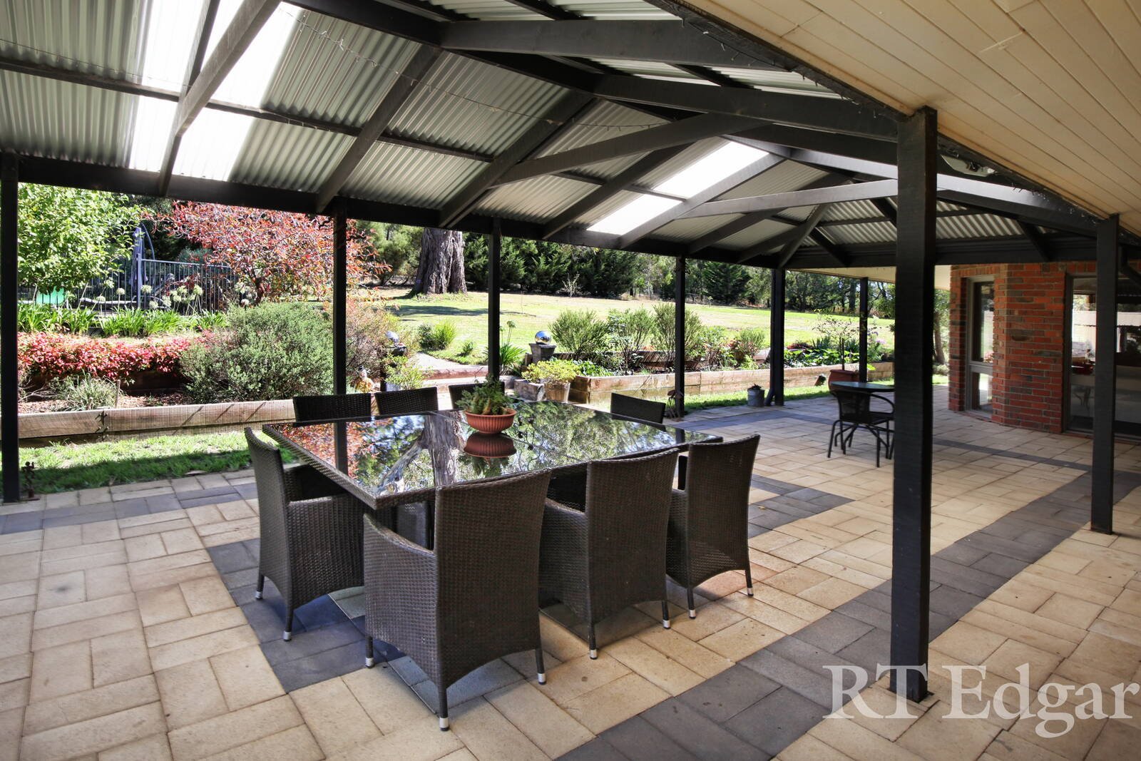 Property Gallery Thumbnail 10