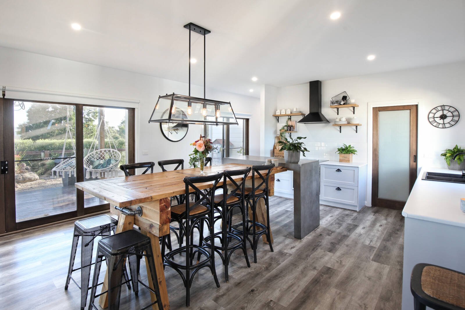 Property Gallery Thumbnail 8
