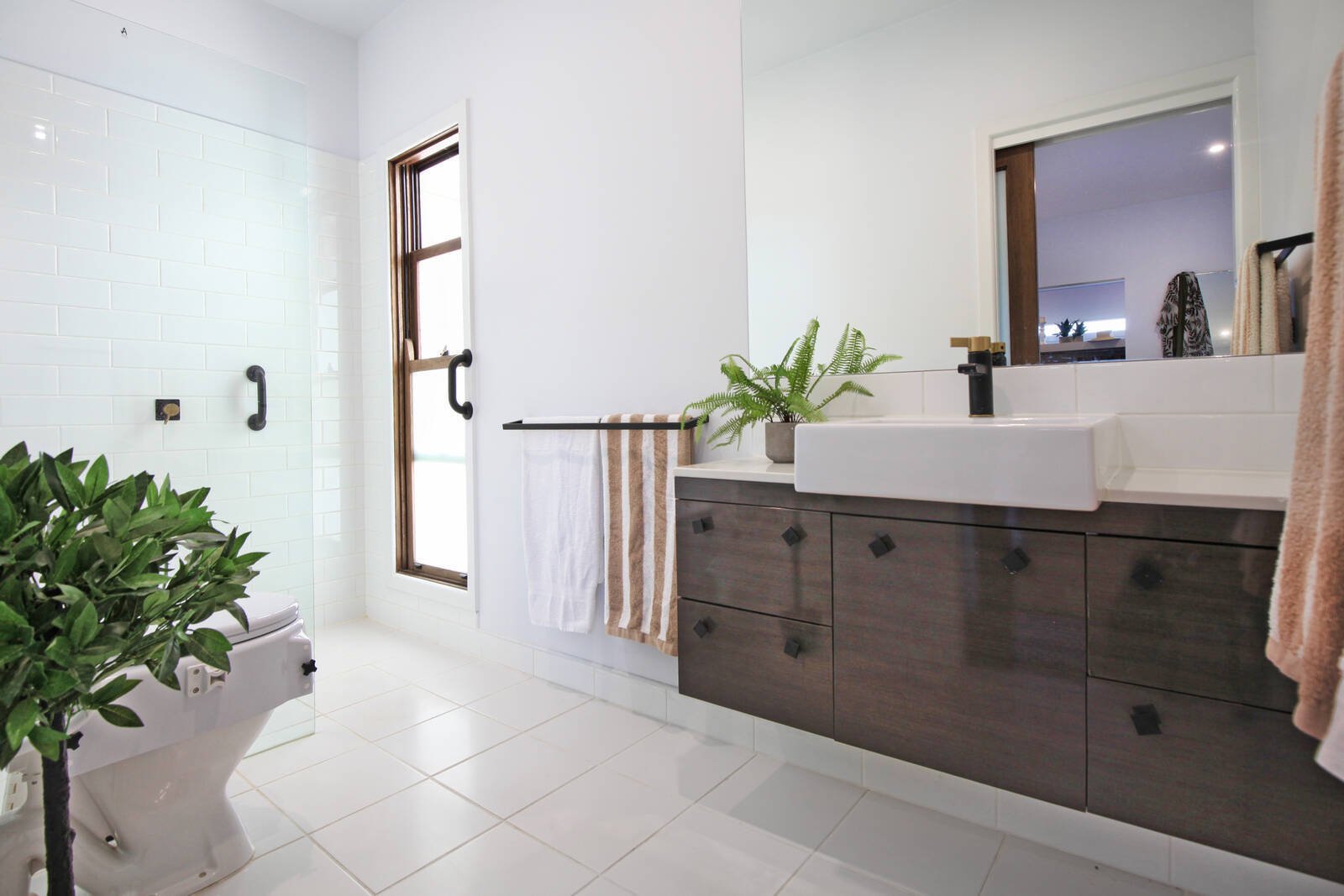Property Gallery Thumbnail 10