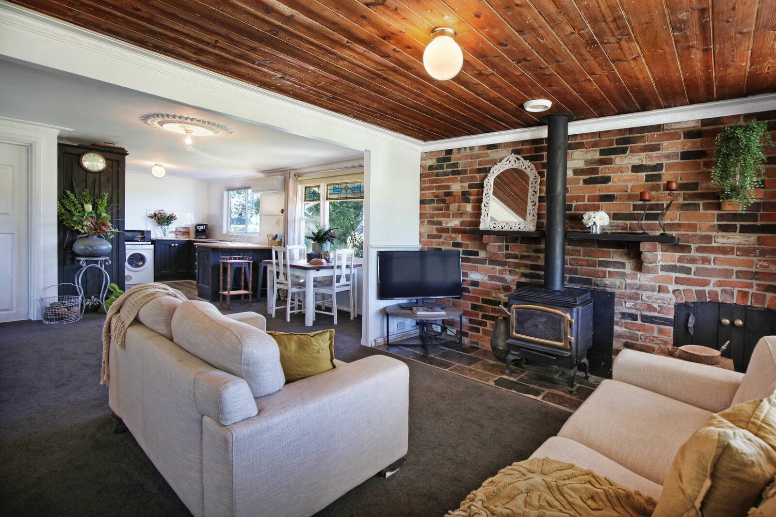 Property Gallery Thumbnail 19