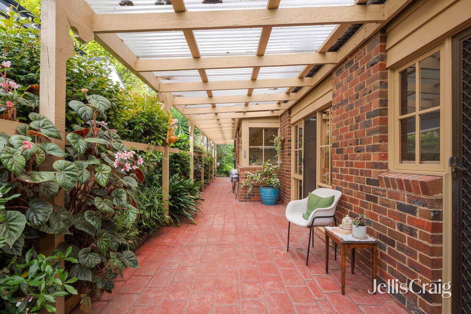 107 Partridge Way, Mooroolbark image 13
