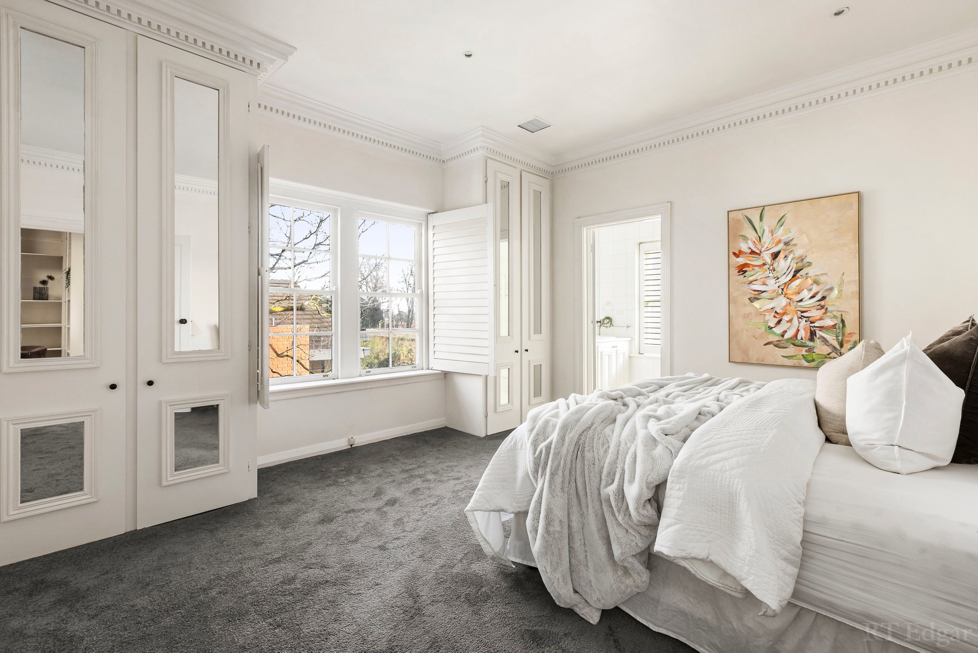Property Gallery Thumbnail 7