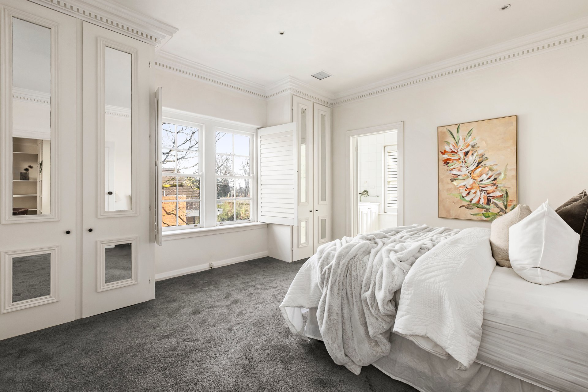 Property Gallery Thumbnail 7