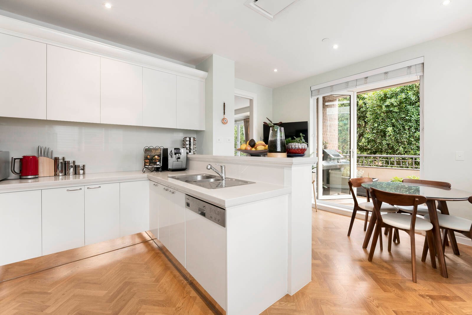 Property Gallery Thumbnail 5