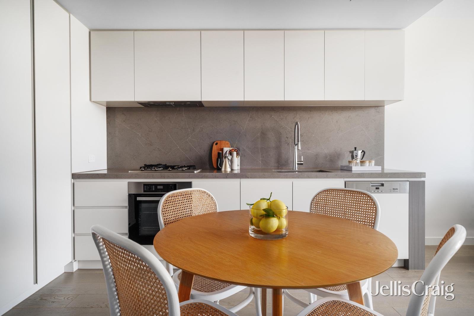 107/101 Parkview Road, Alphington image 3