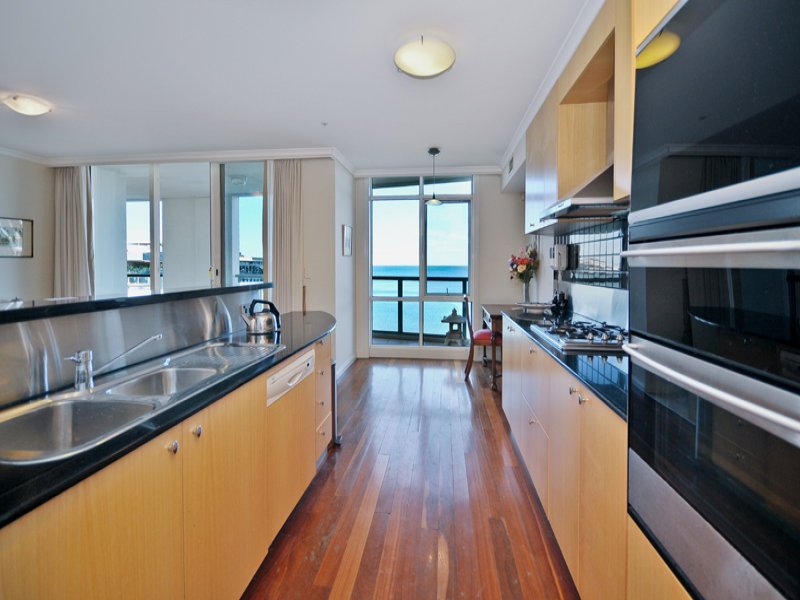 107/115 Beach Street, Port Melbourne image 4