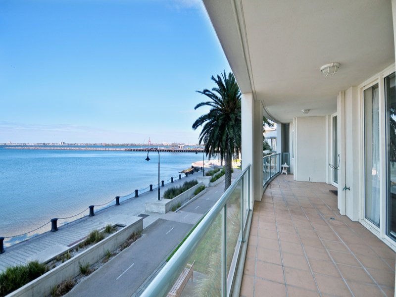 107/115 Beach Street, Port Melbourne image 11