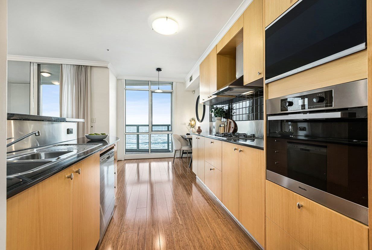 Property Gallery Thumbnail 2