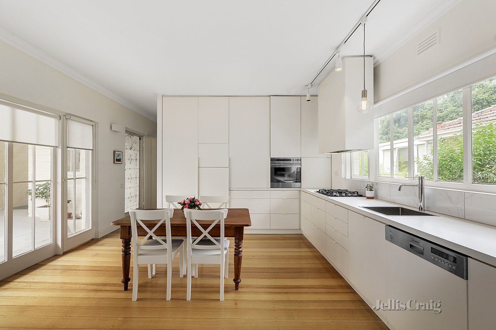 10/712 Orrong Road, Toorak image 2