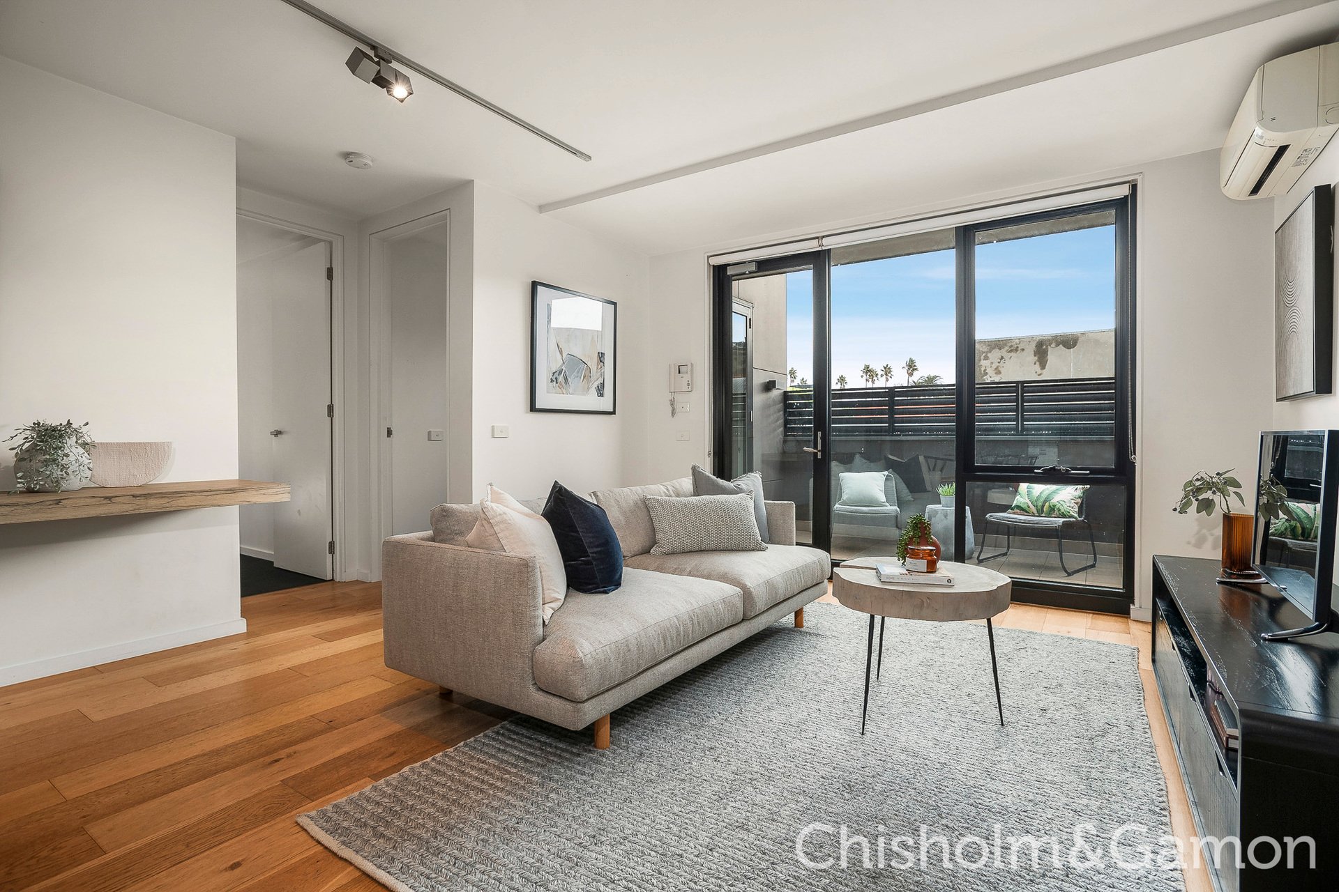 107/131 Acland Street, St&nbsp;Kilda image 3