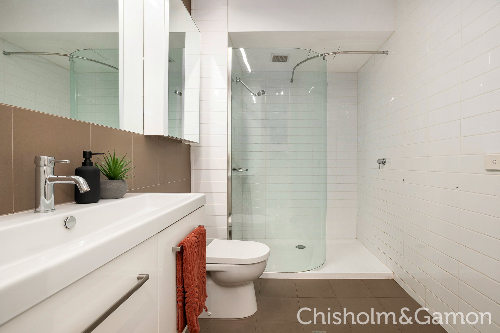 107/131 Acland Street, St&nbsp;Kilda image 8