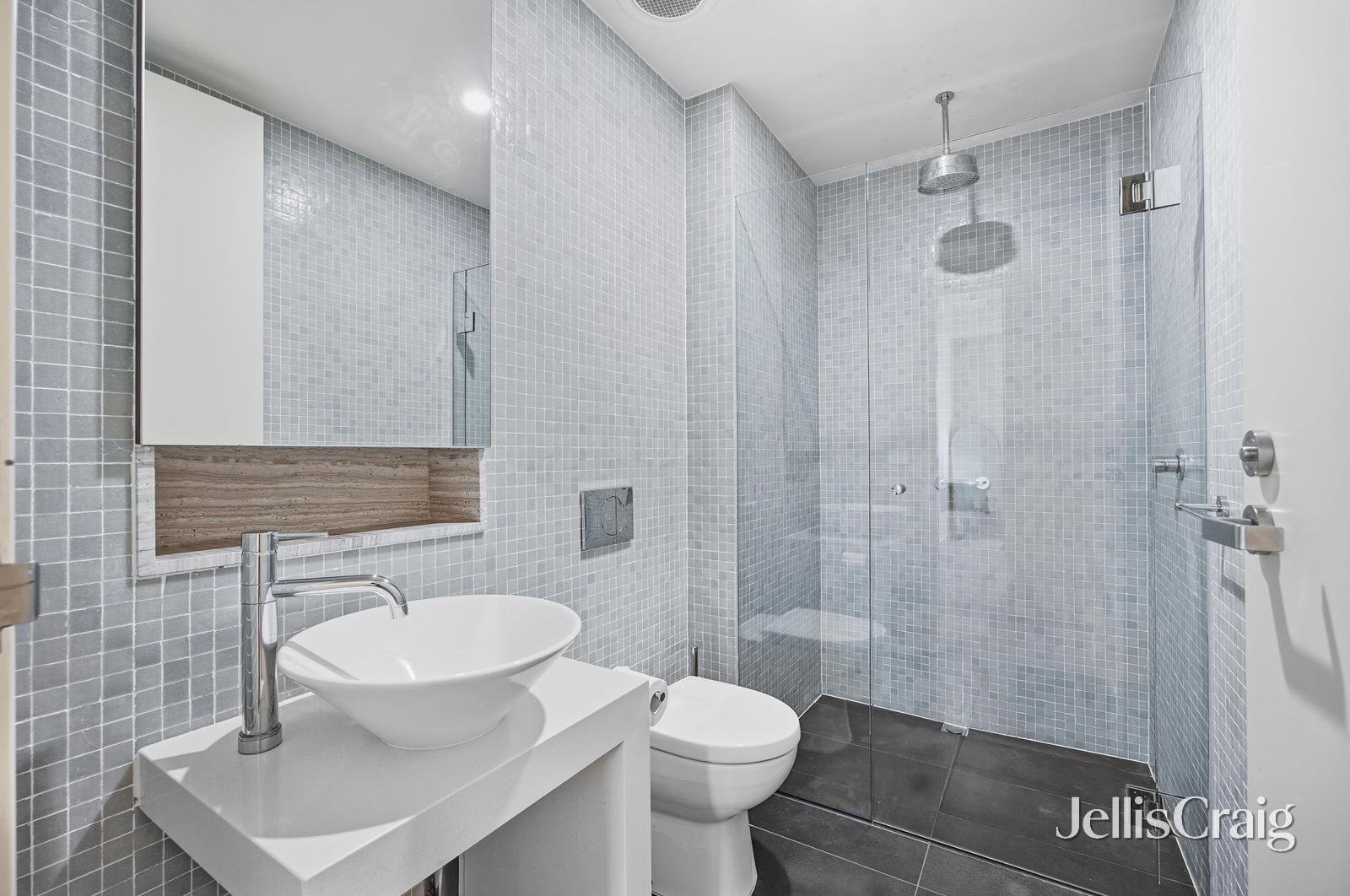 107/18 Wendouree Parade, Lake&nbsp;Wendouree image 7