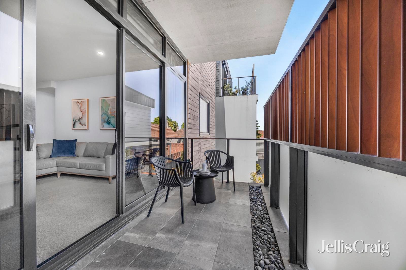 107/18 Wendouree Parade, Lake&nbsp;Wendouree image 3