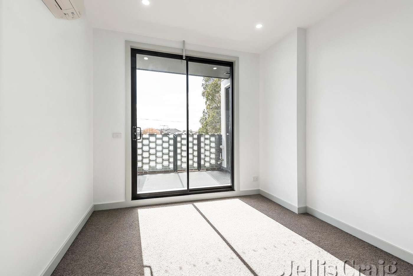 107/2-4 Blair Street, Bentleigh image 4