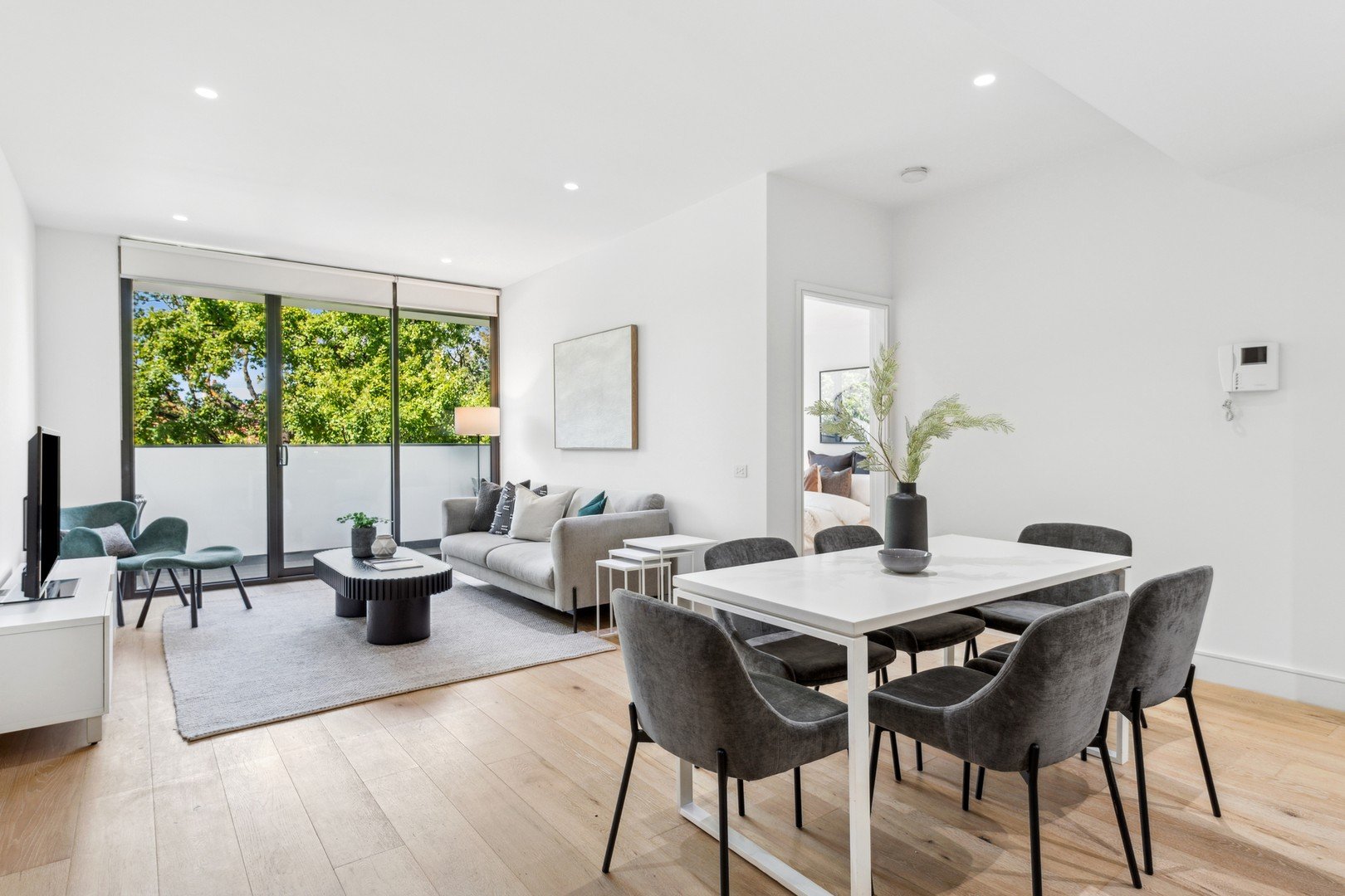 107/2-4 Gascoyne Street, Canterbury image 3