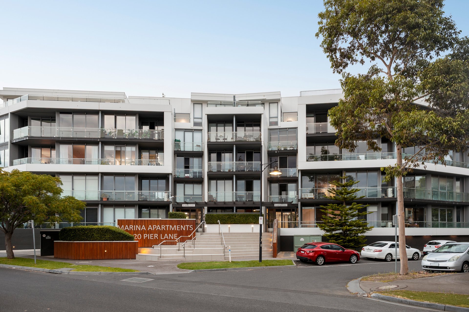 Property Gallery - Main Image