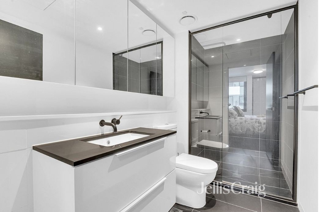 107/22 Barkly Street, Brunswick East image 8