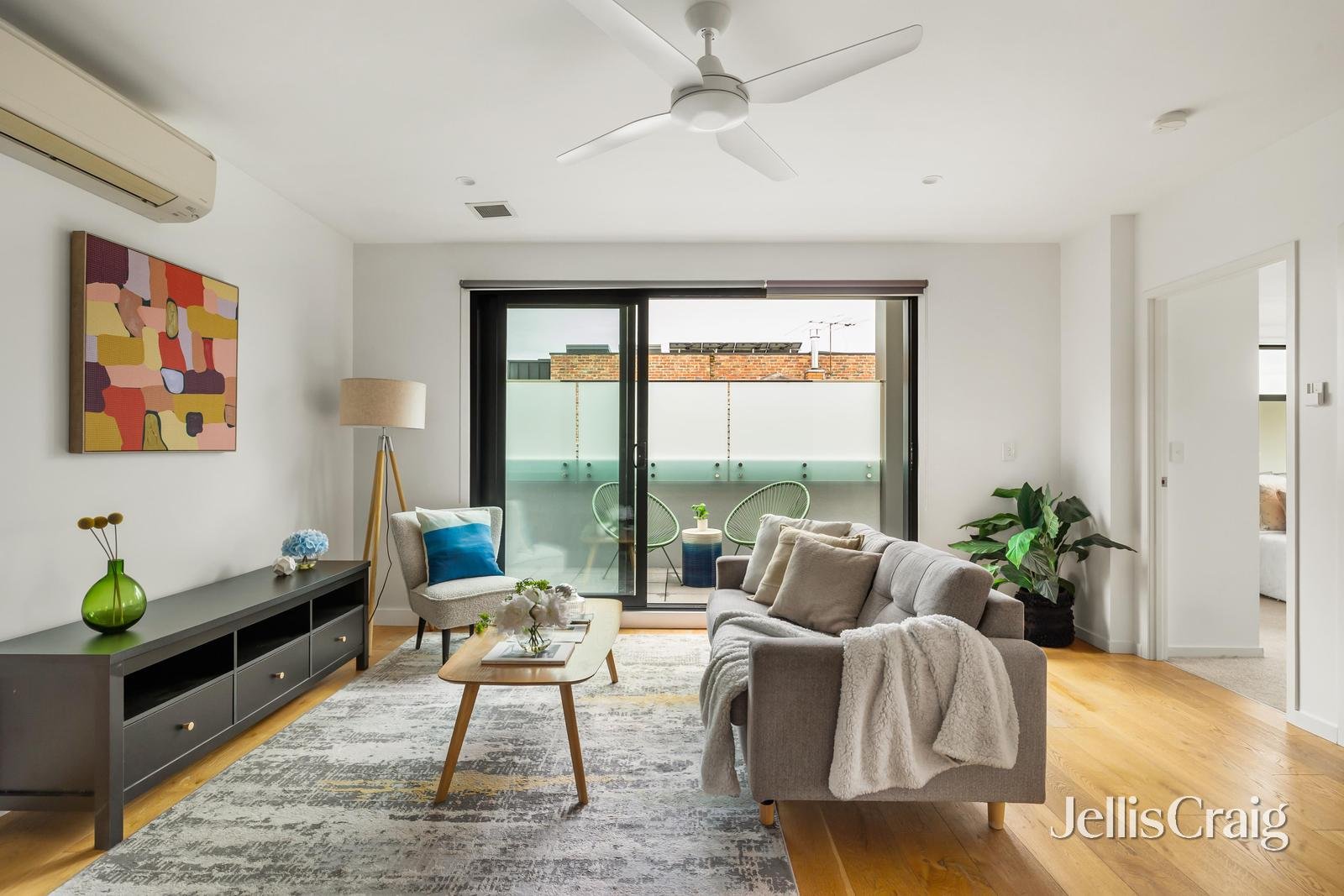 107/27 Jasper Road, Bentleigh image 4