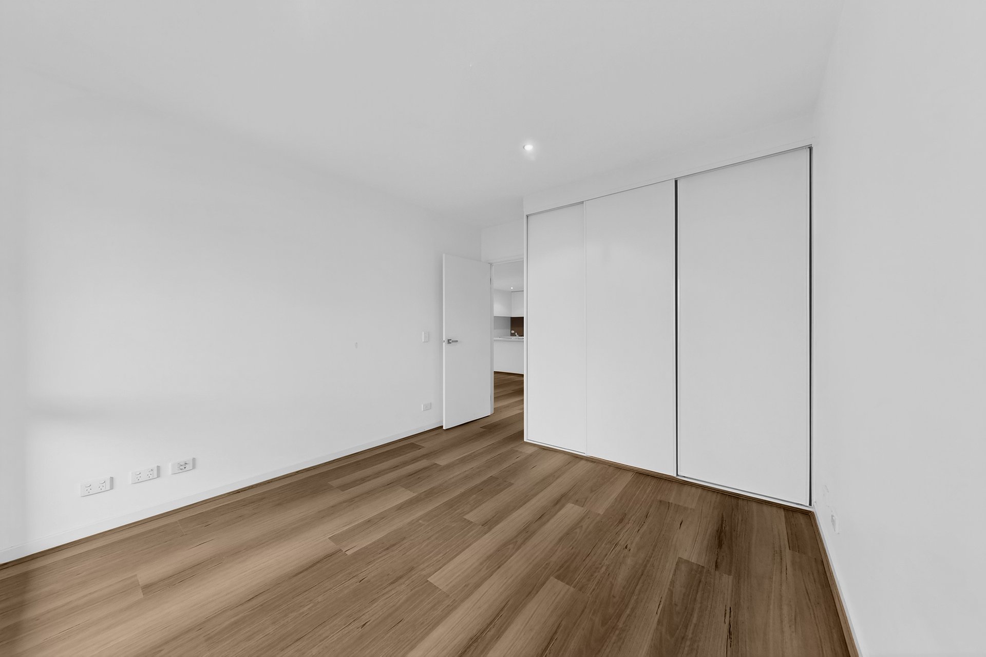 107/285-305 Centre Road, Bentleigh image 7