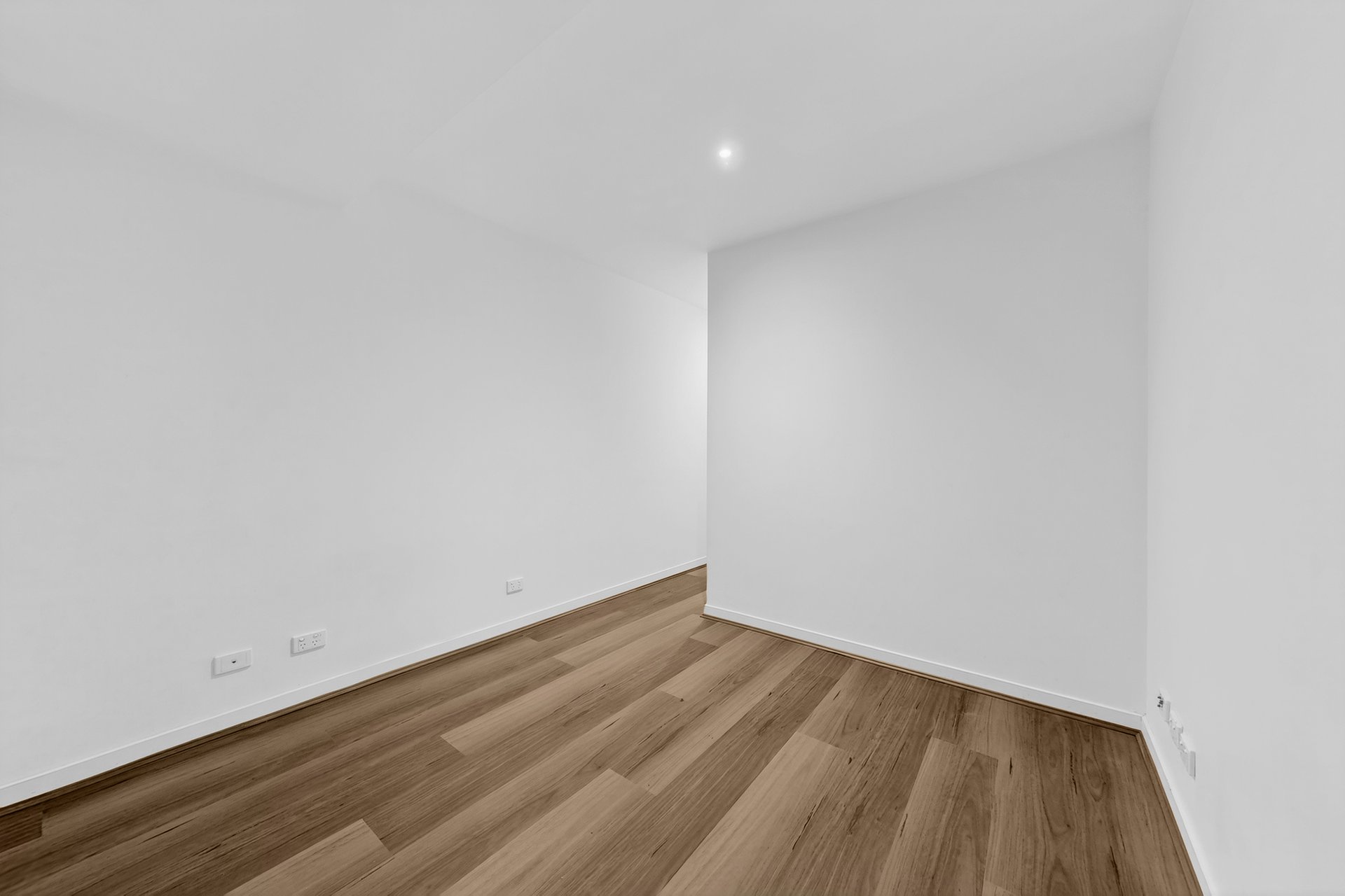 107/285-305 Centre Road, Bentleigh image 9