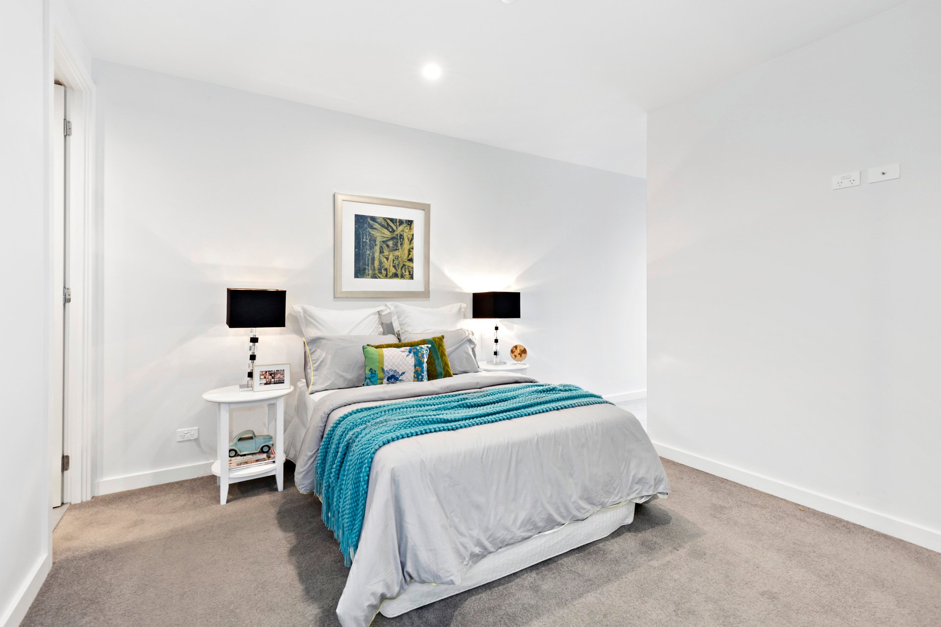 Property Gallery Thumbnail 6