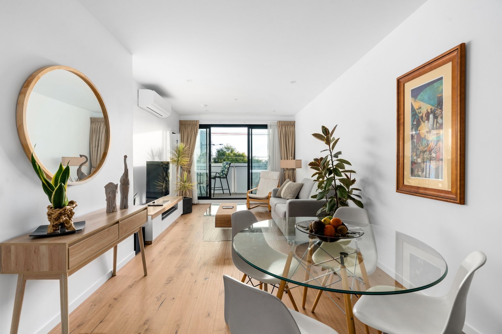 Property Gallery - Main Image