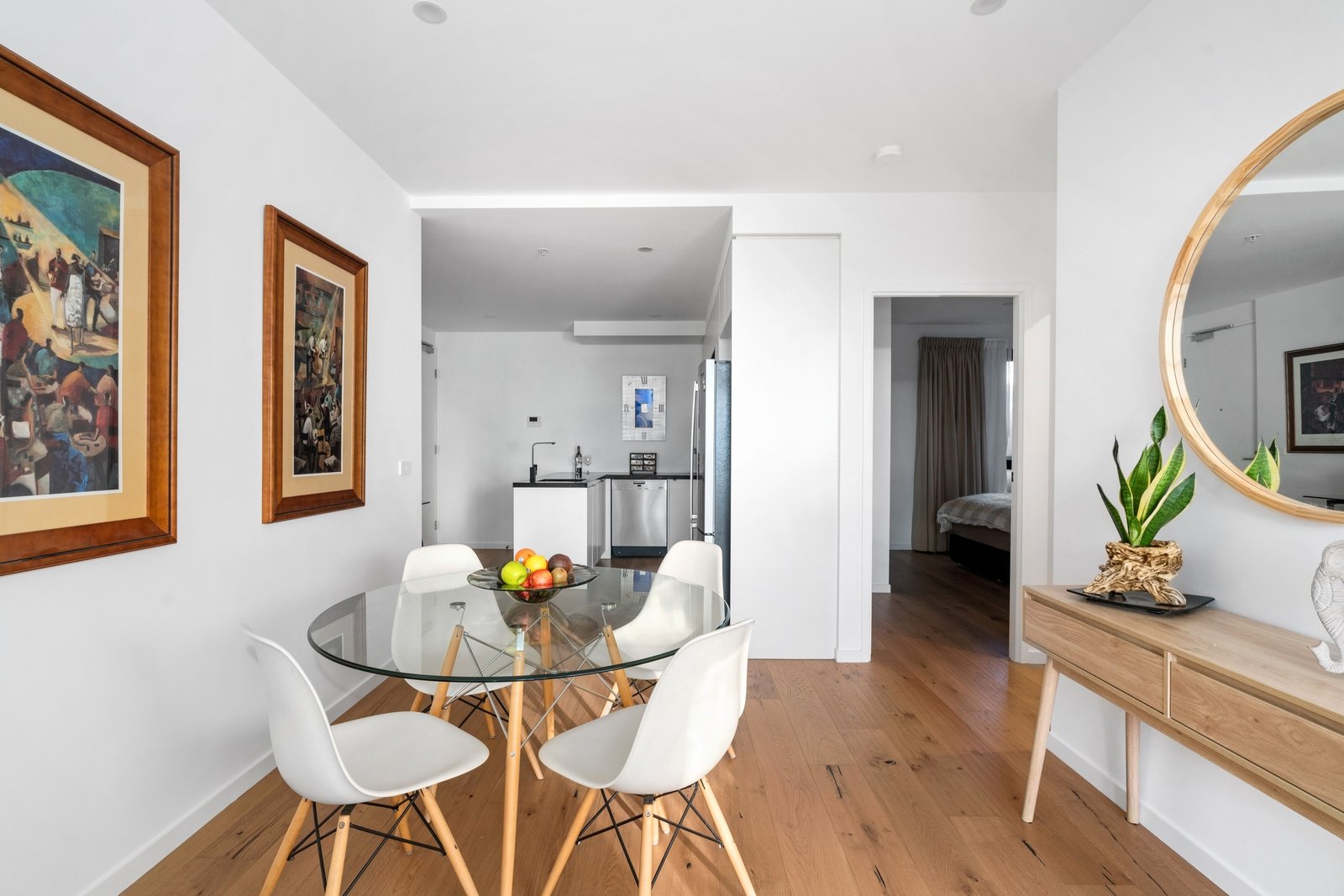 Property Gallery Thumbnail 3