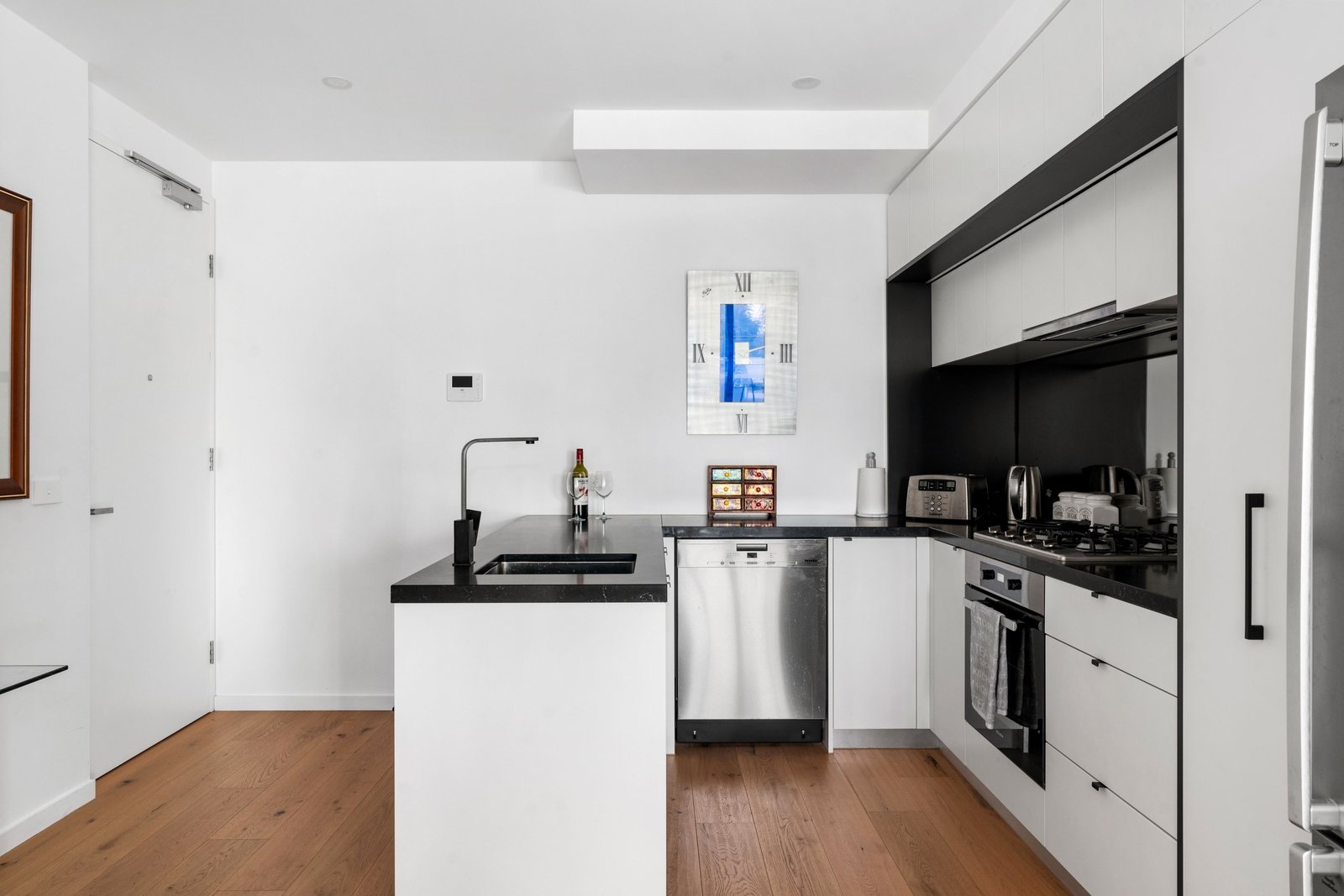 Property Gallery Thumbnail 4