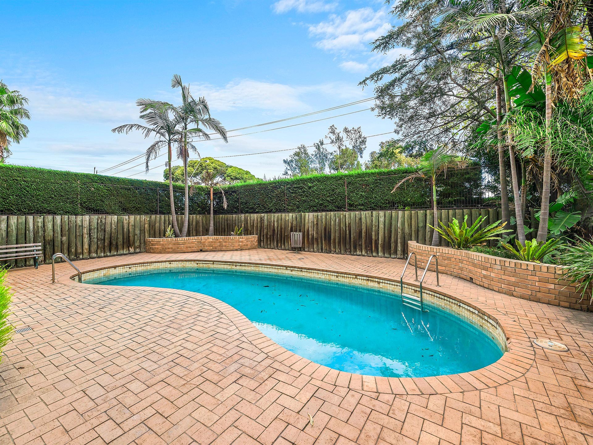 10 / 73 Queens Road MELBOURNE
