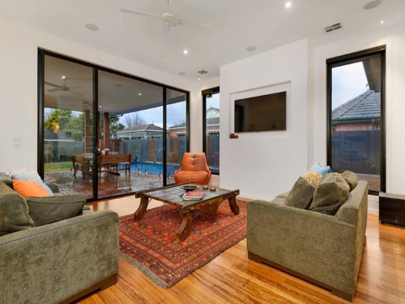 1073 Riversdale Road, Surrey Hills image 2