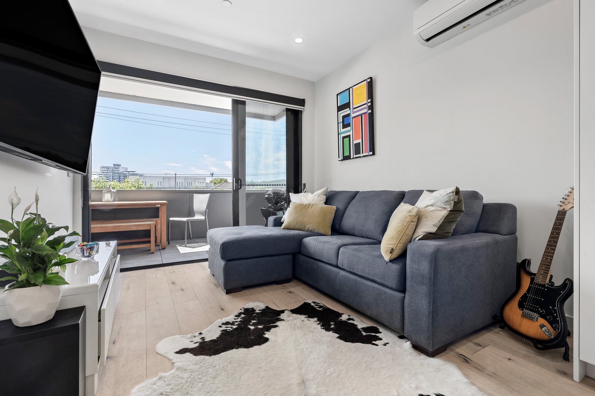 107/323 Neerim Road, Carnegie image 3
