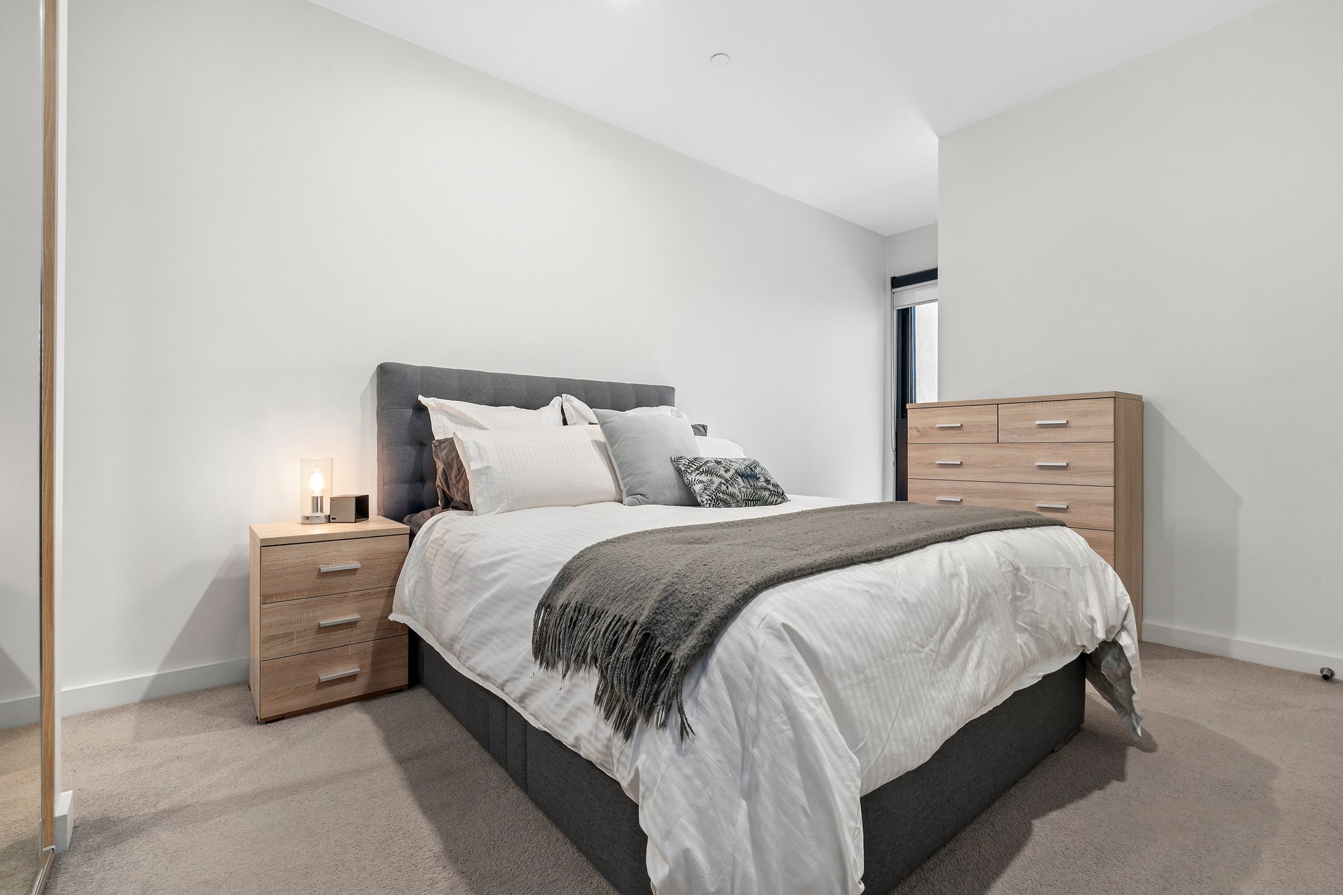 107/323 Neerim Road, Carnegie image 9
