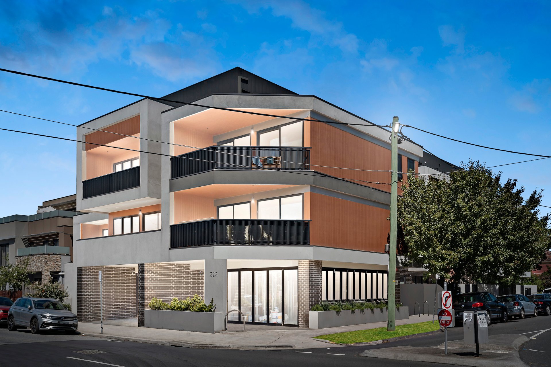 107/323 Neerim Road, Carnegie image 1