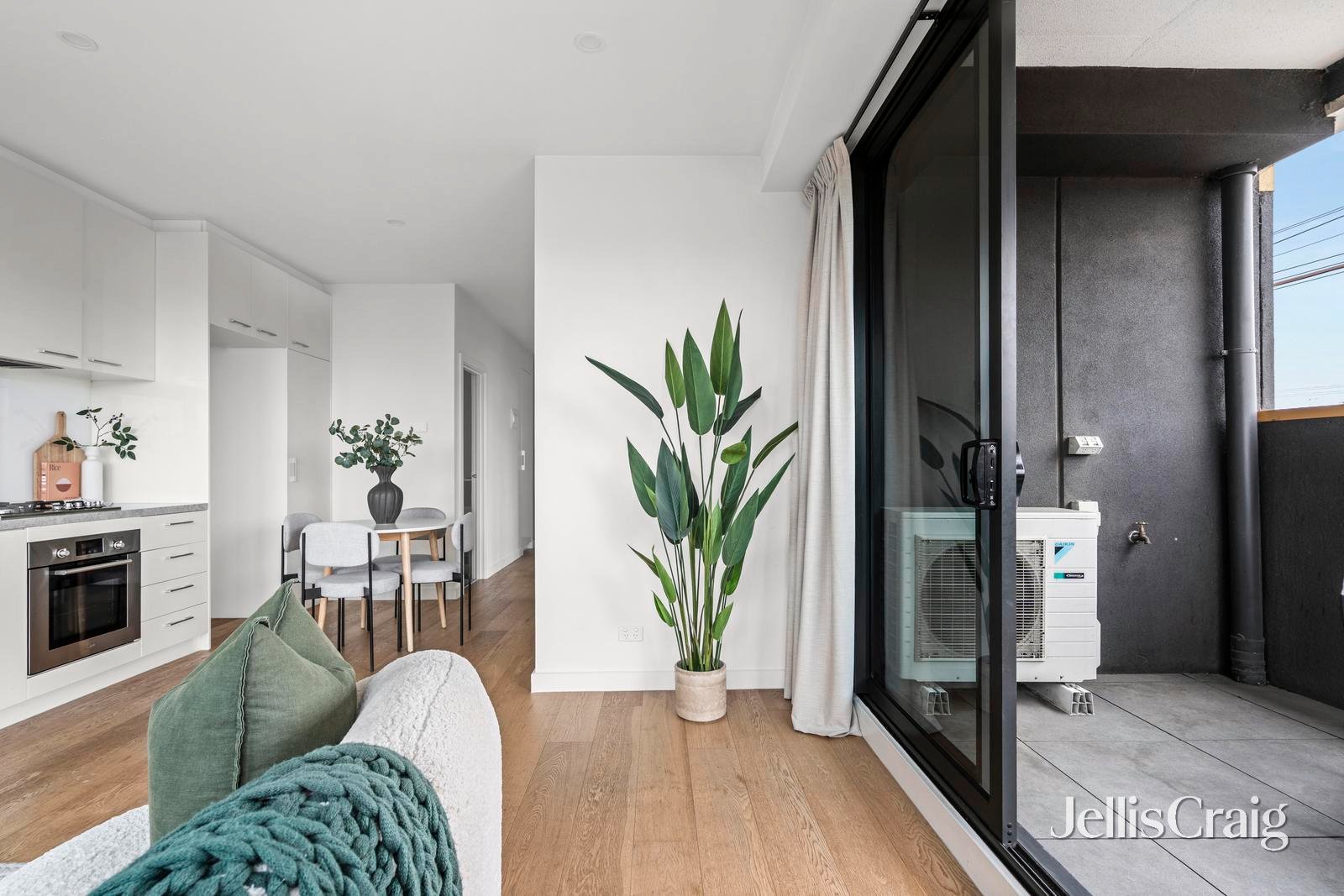 107/358 Moreland Road, Brunswick&nbsp;West image 4