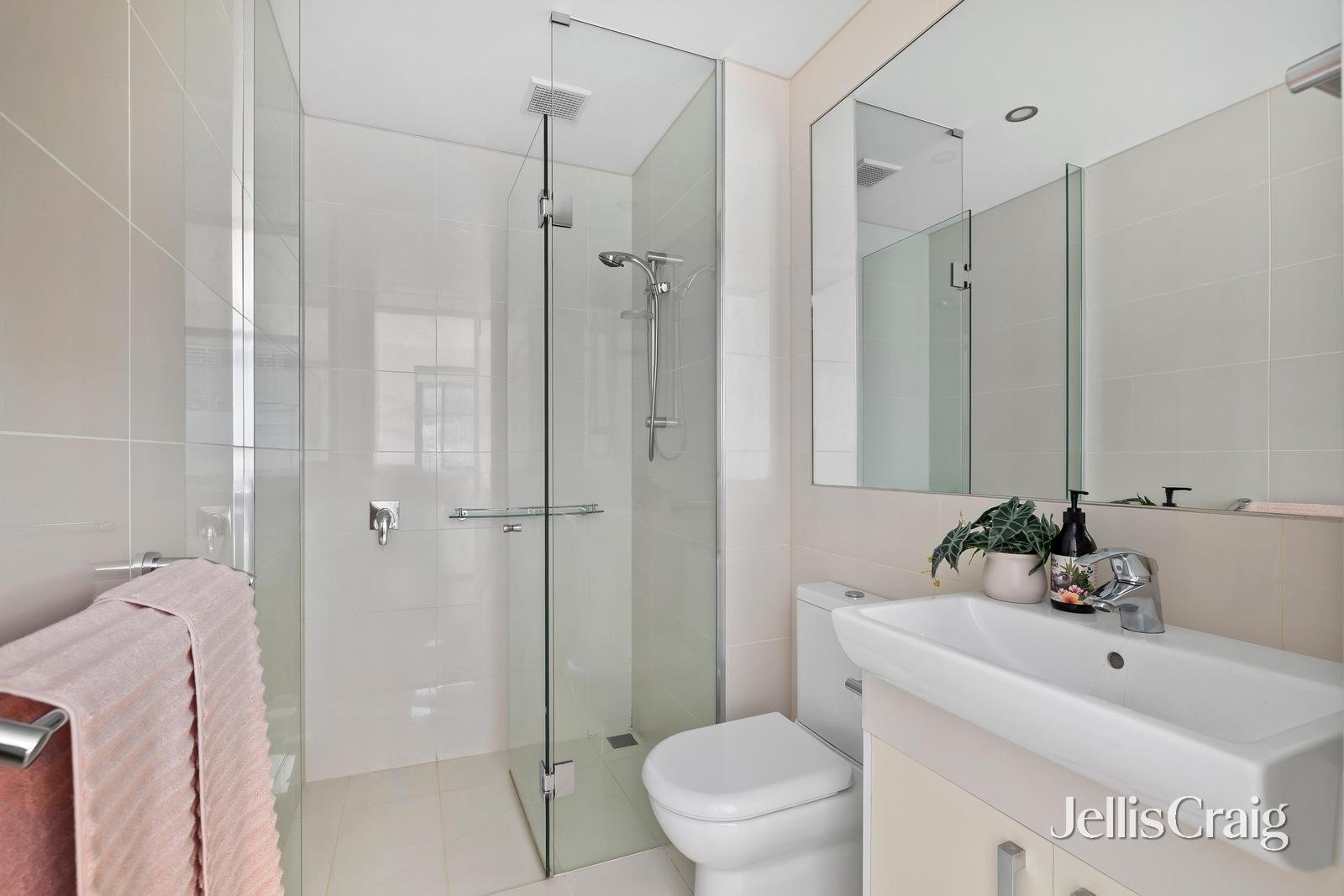 107/428 Tooronga Road, Hawthorn&nbsp;East image 6