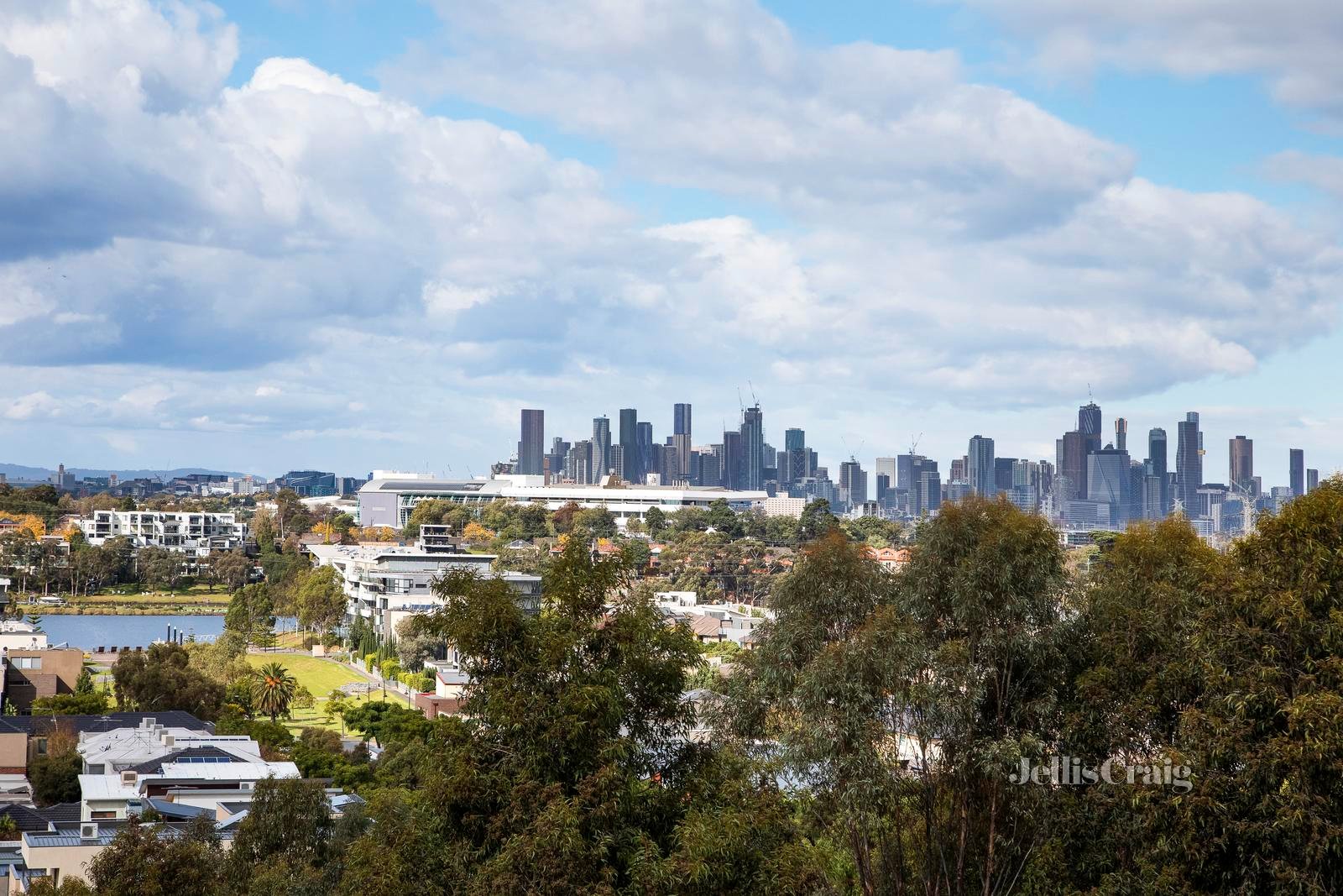 107/45 Edgewater Boulevard, Maribyrnong image 6