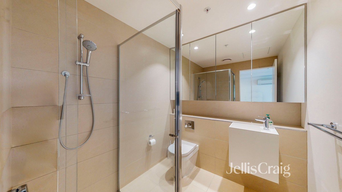 107/5 Flockhart Street, Abbotsford image 5