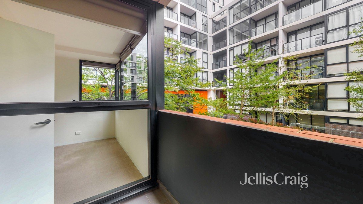 107/5 Flockhart Street, Abbotsford image 6