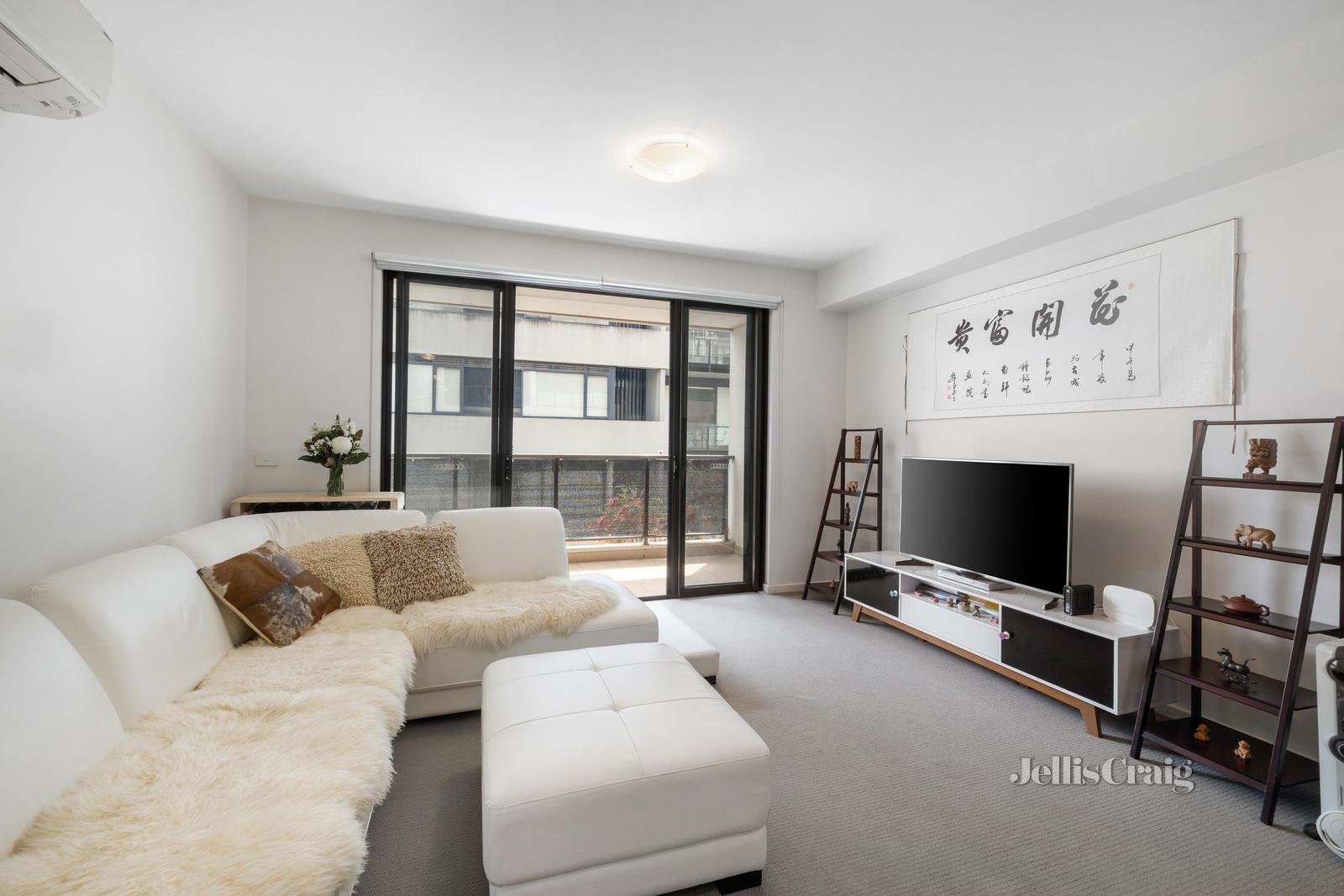 107/6 Morton Avenue, Carnegie image 1