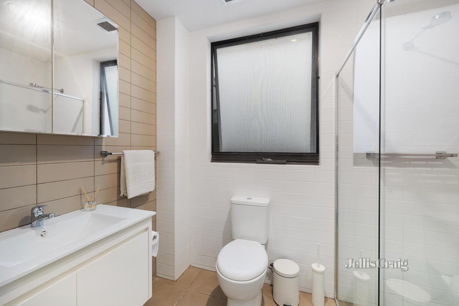 107/6 Morton Avenue, Carnegie image 5
