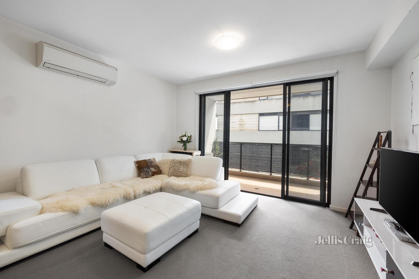 107/6 Morton Avenue, Carnegie image 6