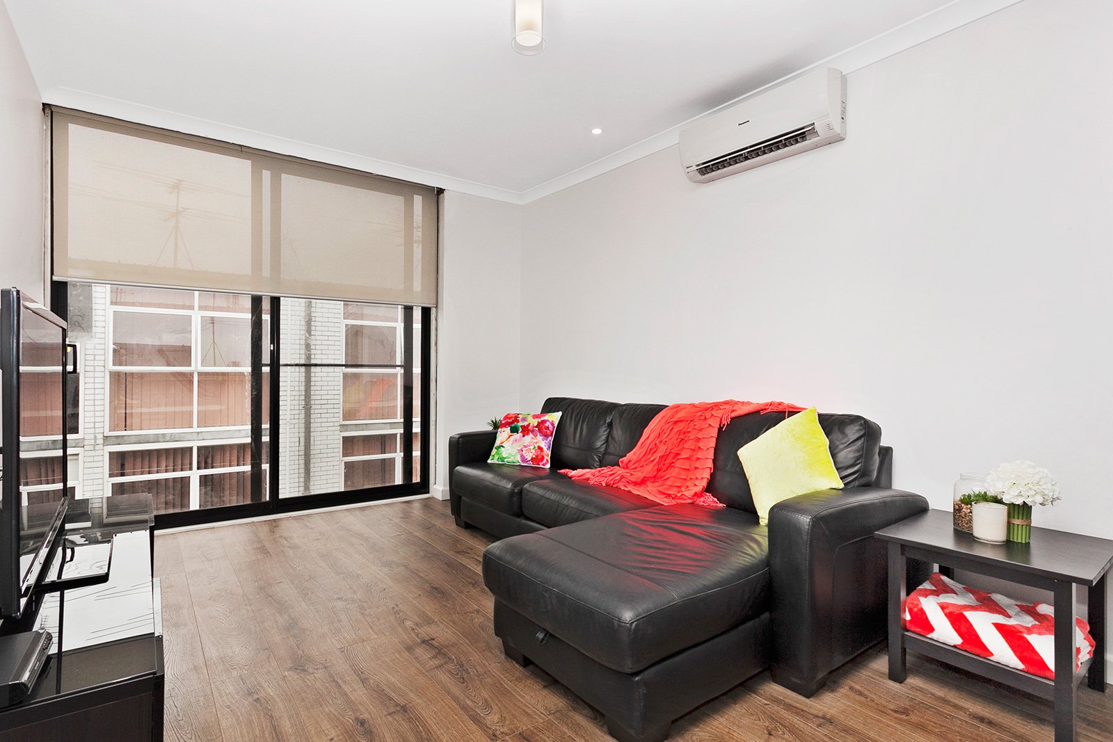 Property Gallery Thumbnail 2