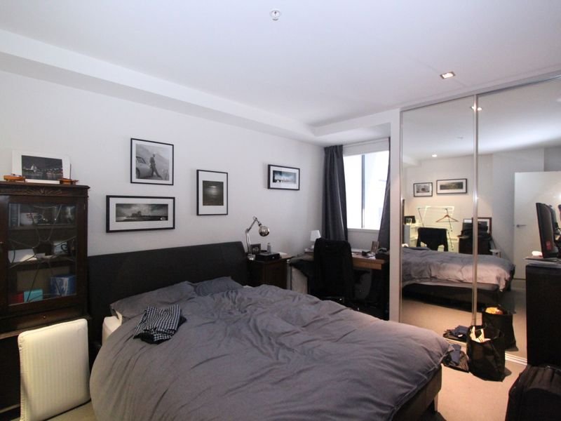 Property Gallery Thumbnail 10