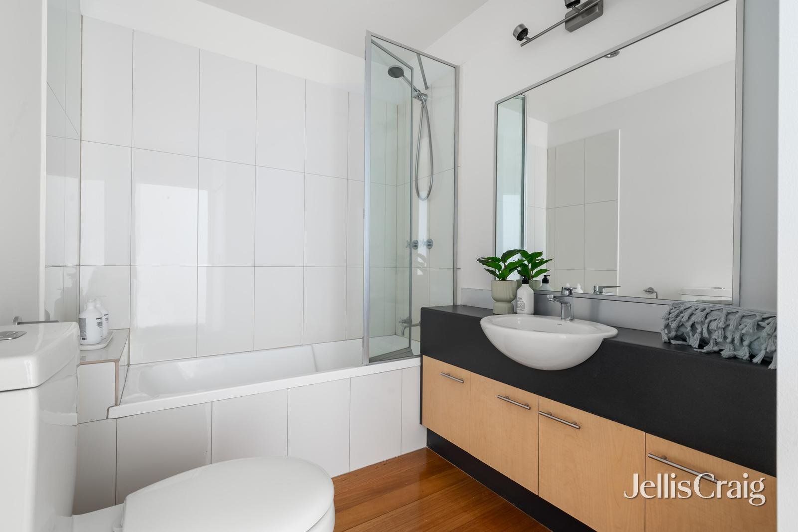 10/765 Burwood Road, Hawthorn East image 6