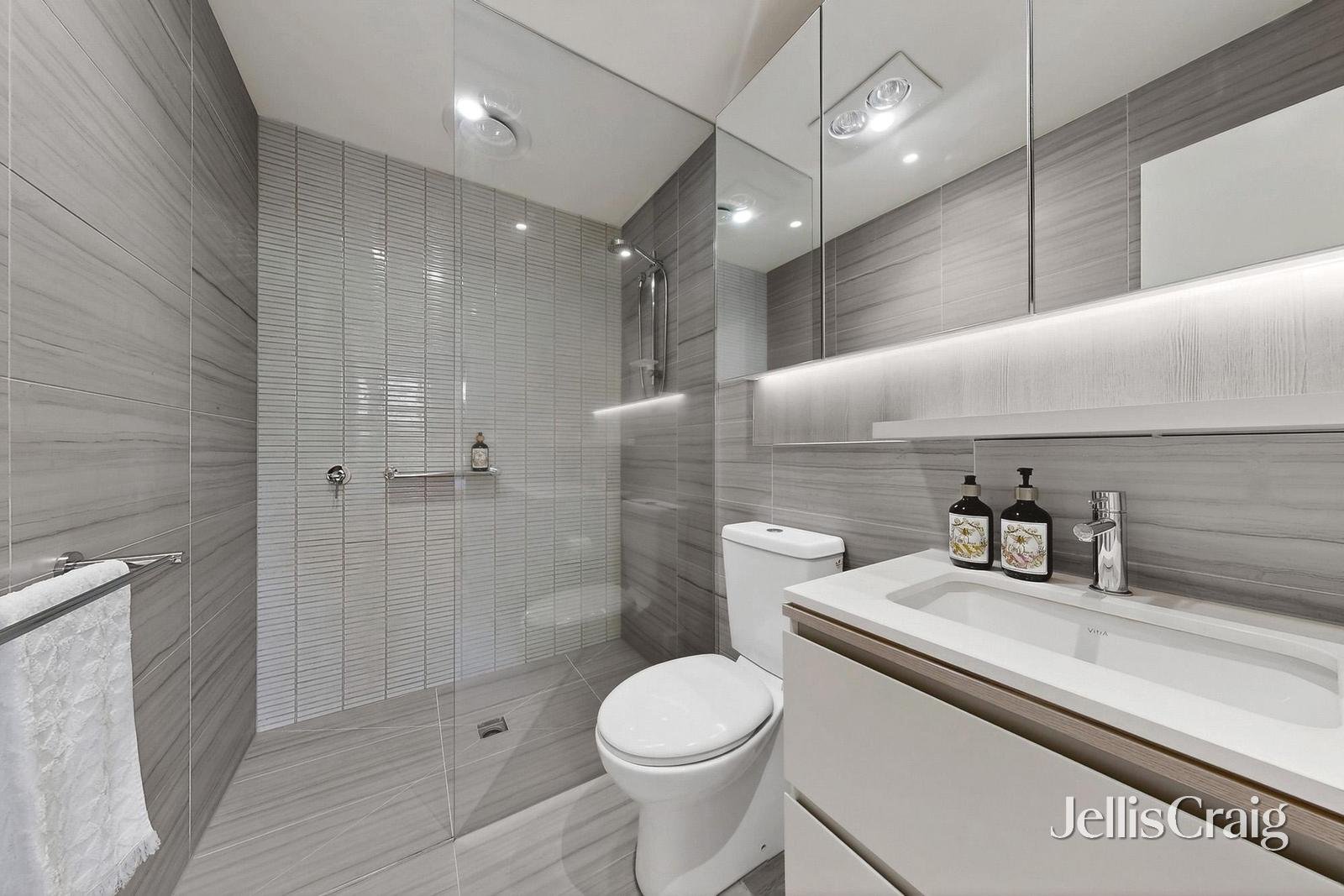 107/692 Whitehorse Road, Mont&nbsp;Albert image 11